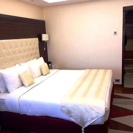 K C Residency, Jammu Ξενοδοχείο Εξωτερικό φωτογραφία