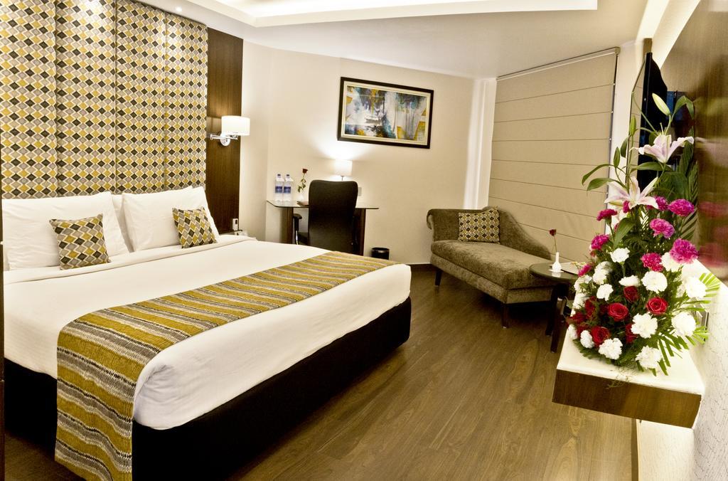 K C Residency, Jammu Ξενοδοχείο Εξωτερικό φωτογραφία
