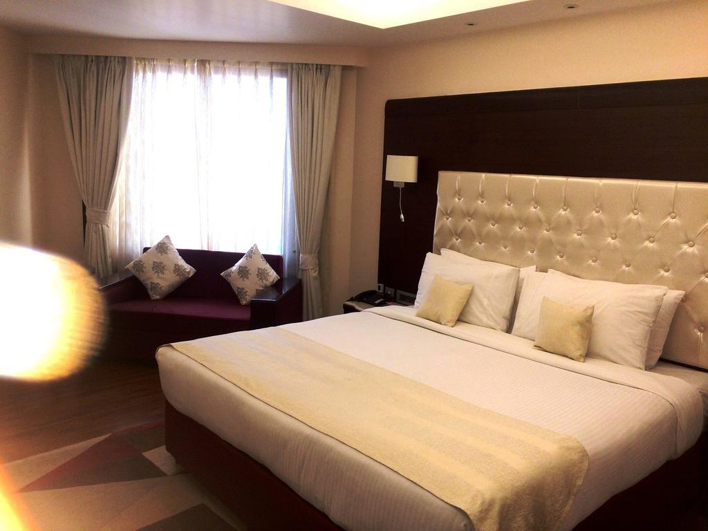 K C Residency, Jammu Ξενοδοχείο Εξωτερικό φωτογραφία