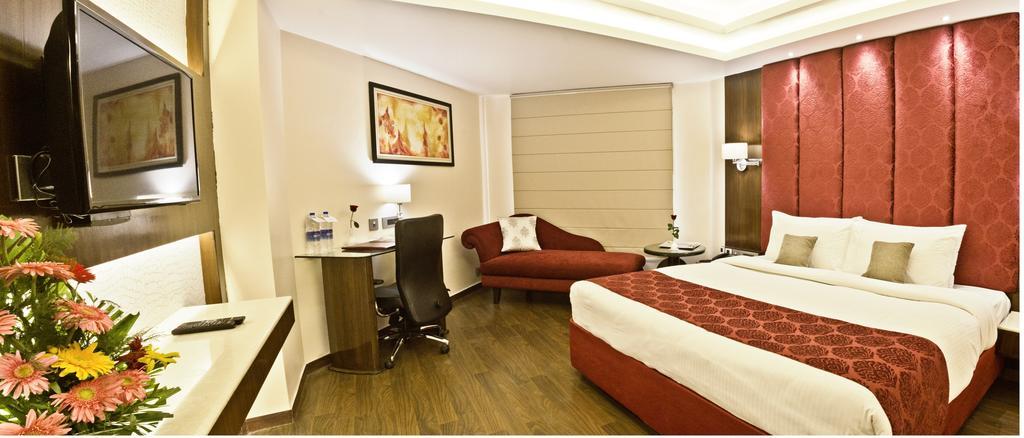 K C Residency, Jammu Ξενοδοχείο Εξωτερικό φωτογραφία